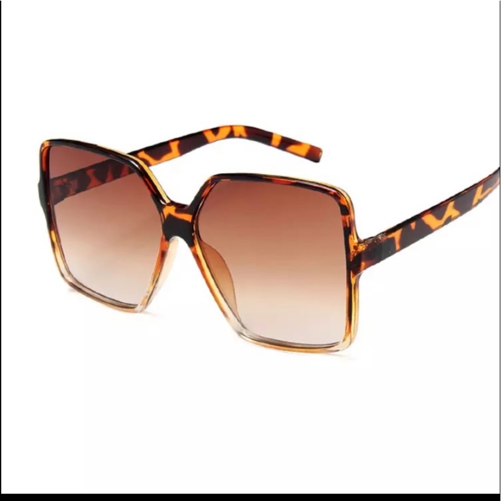 Black Square Oversized Sunglasses